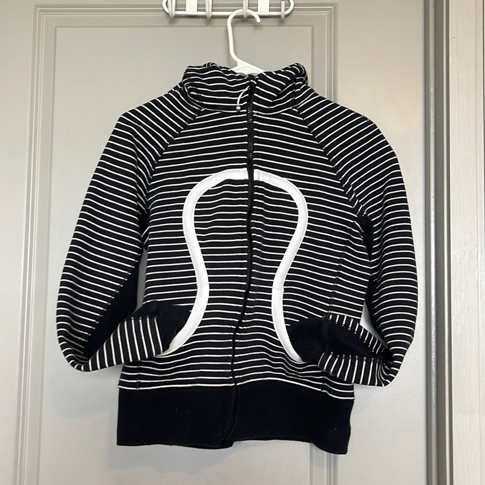 Lululemon scuba hoodie black & white stripes size 8